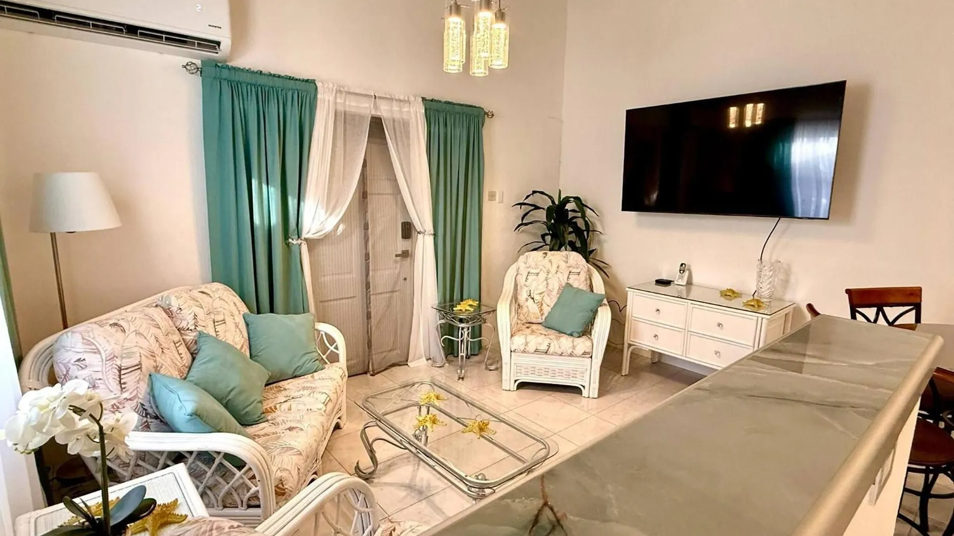 Zenbreak Steps To The Sea 2Bd Villa St. Peter 0*,  Barbados